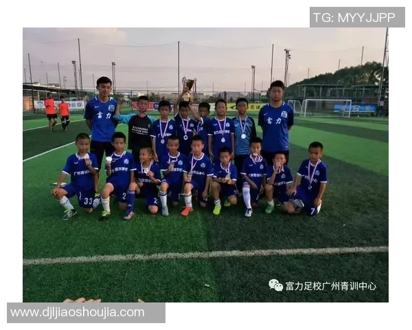 传承恒大足球精神激励青年追梦勇攀高峰实现自我价值